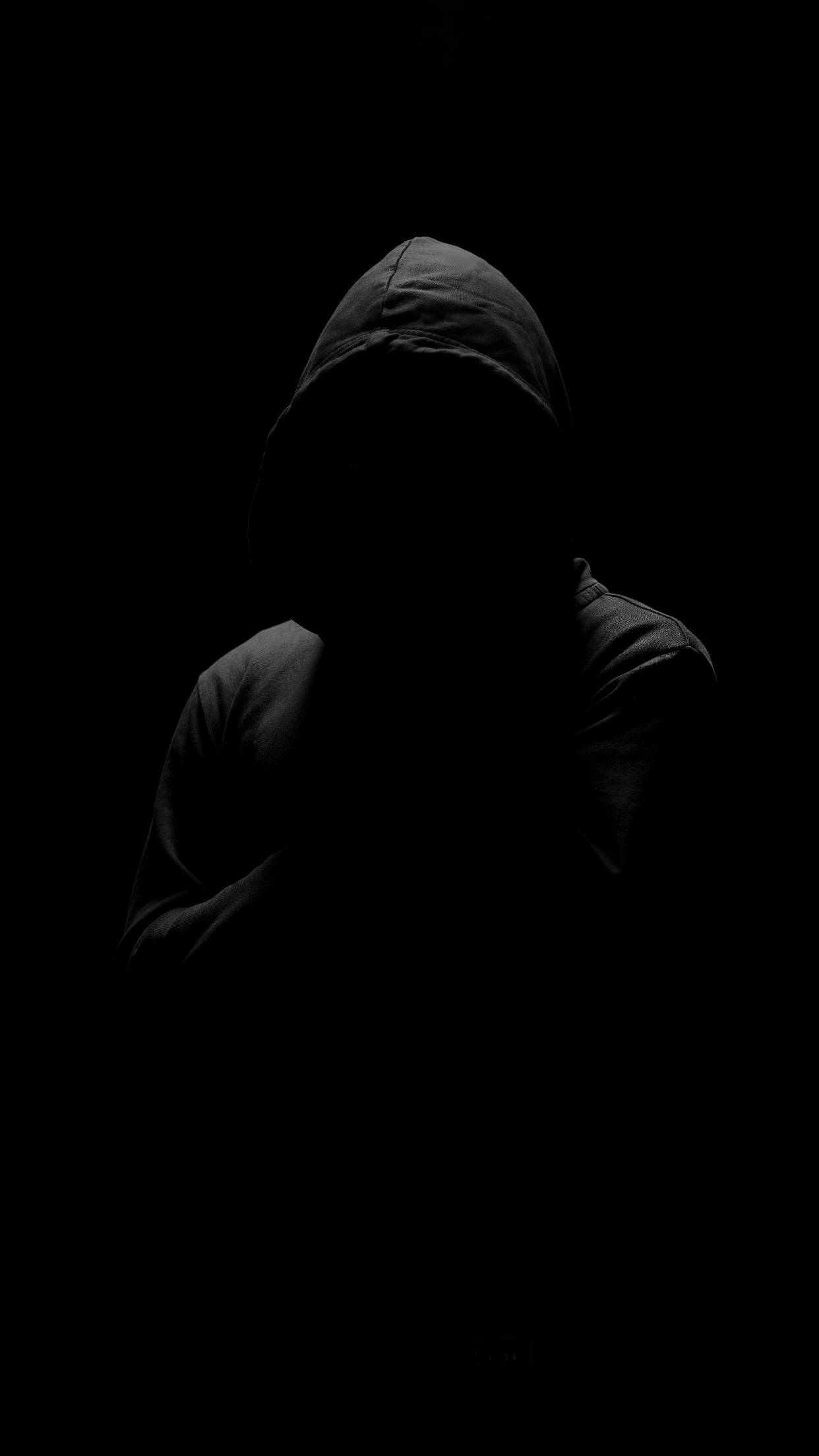 후드 쓴 인물 블랙 아이폰 6 플러스 배경화면