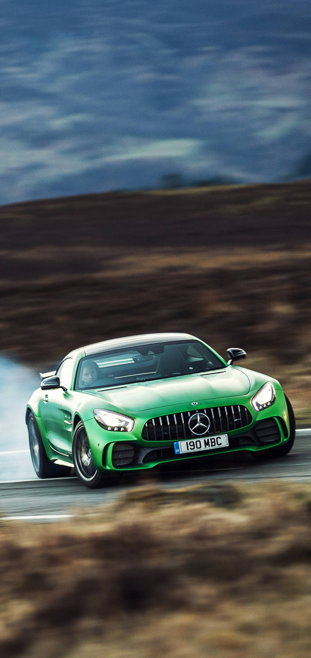 그린 메르세데스 AMG 레이싱 아이폰 배경화면