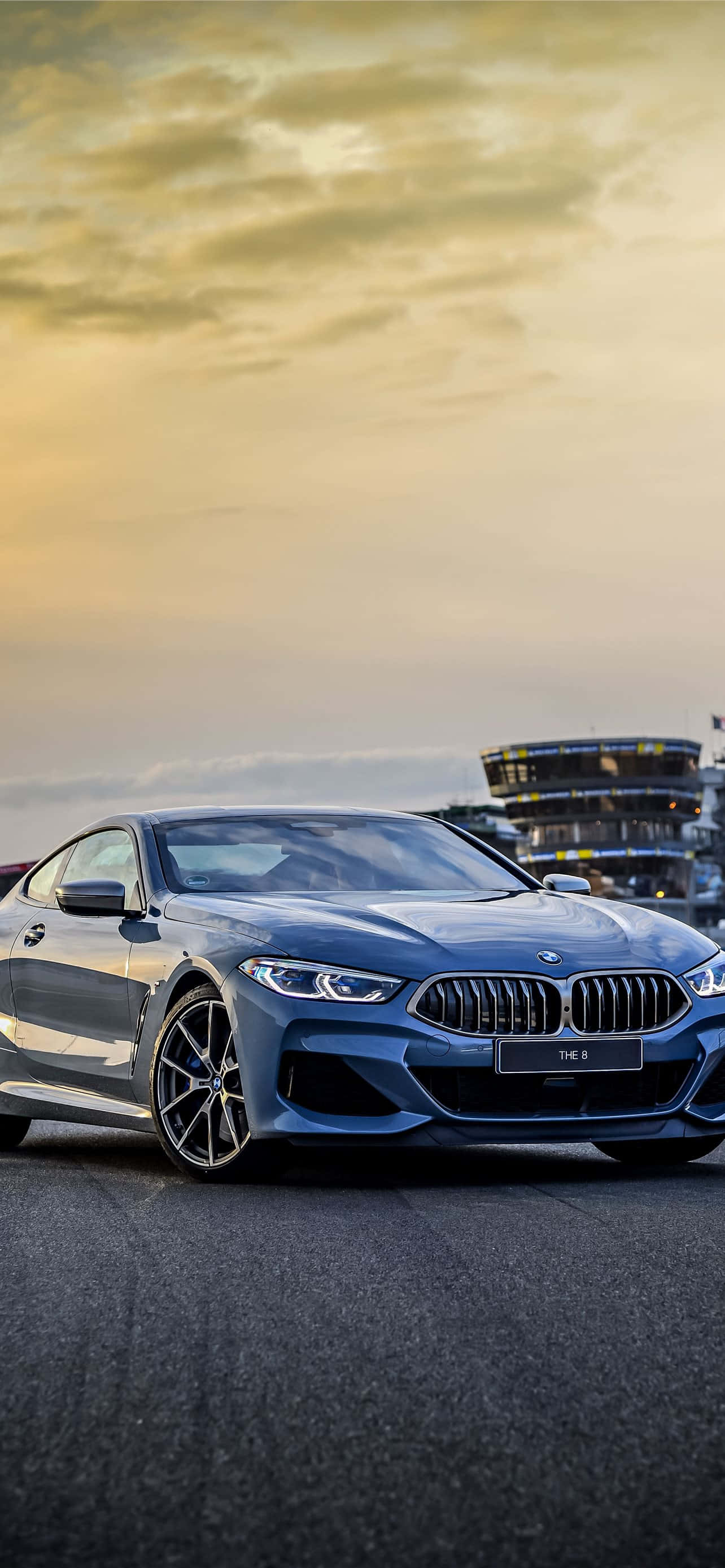 BMW 328의 힘과 아름다움 배경화면