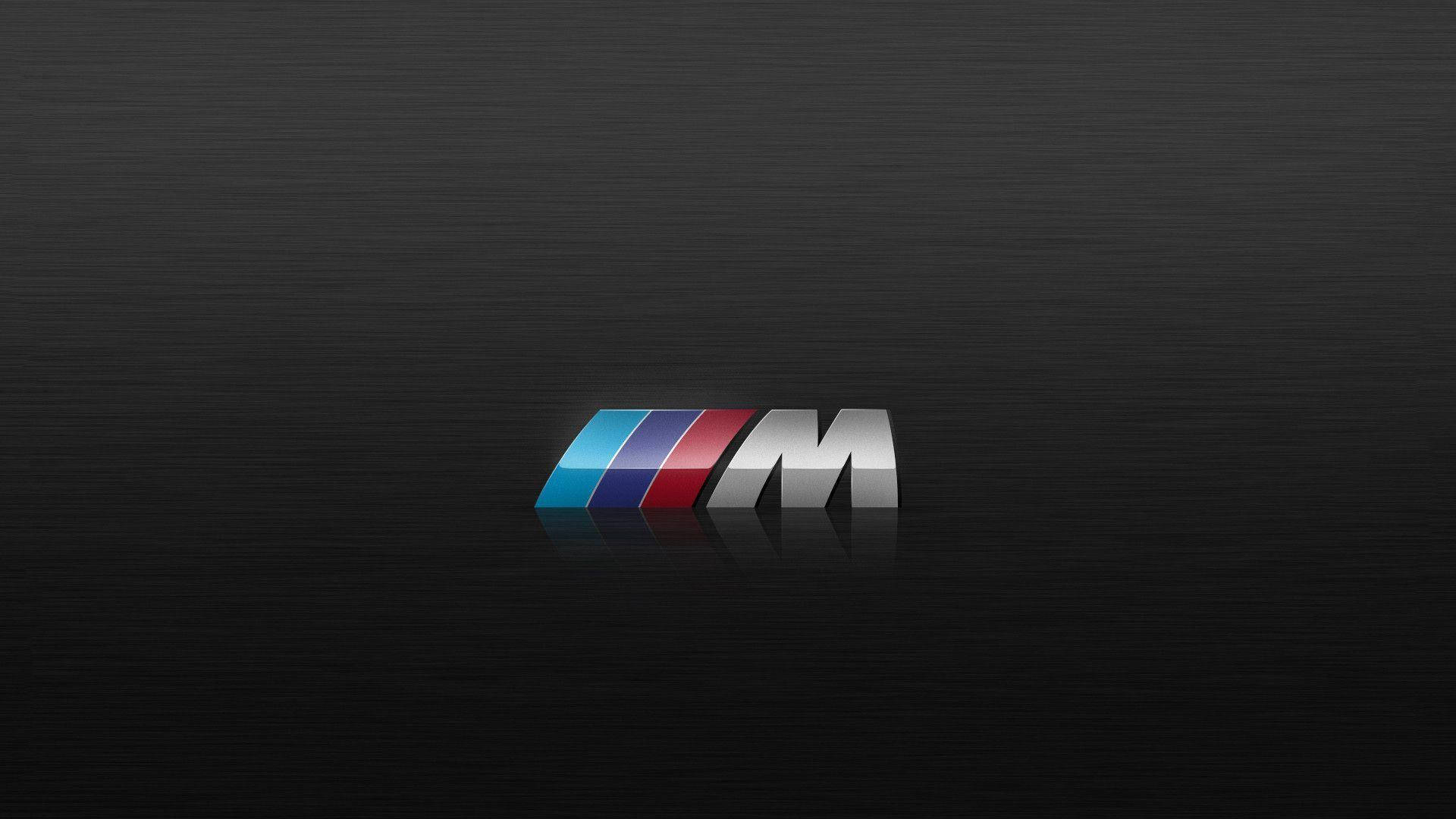 BMW M 로고 블랙 우드 질감 배경화면