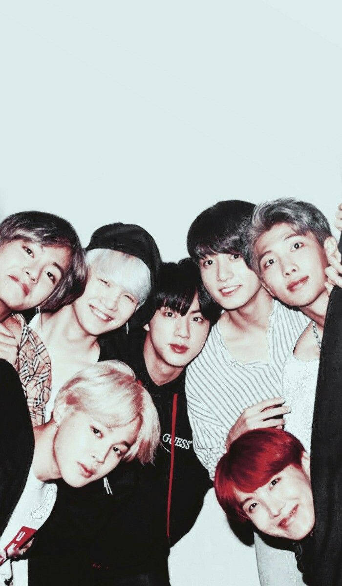 BTS의 마법을 느껴보세요! 배경화면