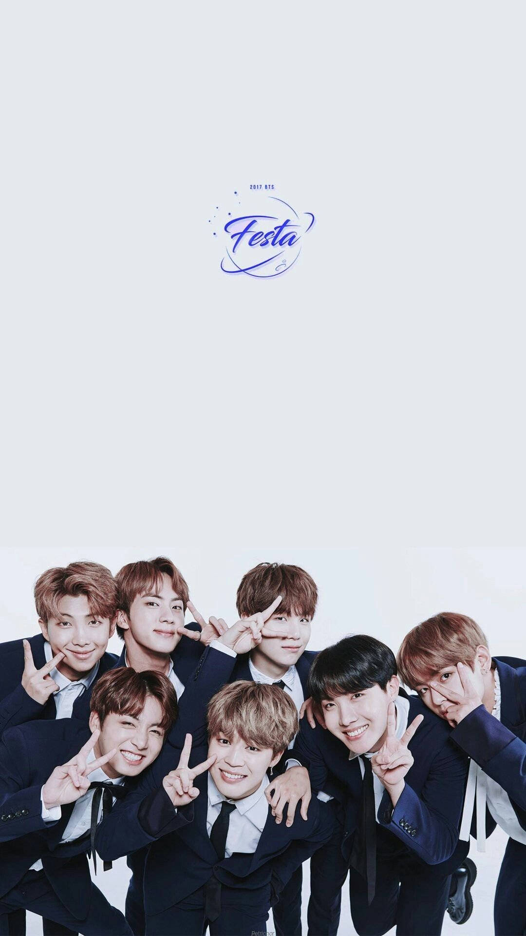 귀여운 정장 입은 BTS 그룹 화이트 배경 배경화면