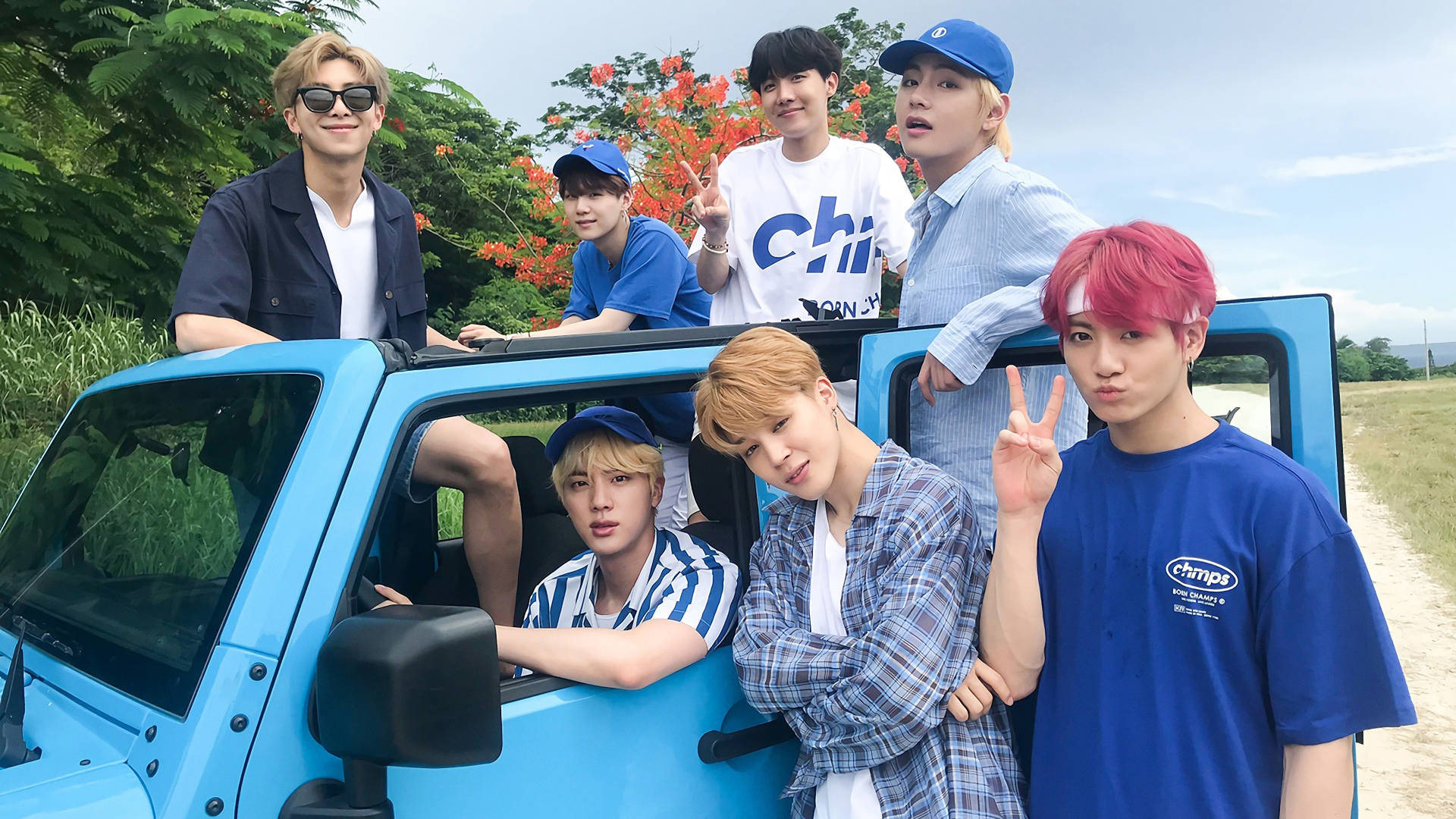 사이판에서 찍은 BTS 단체 사진 배경화면