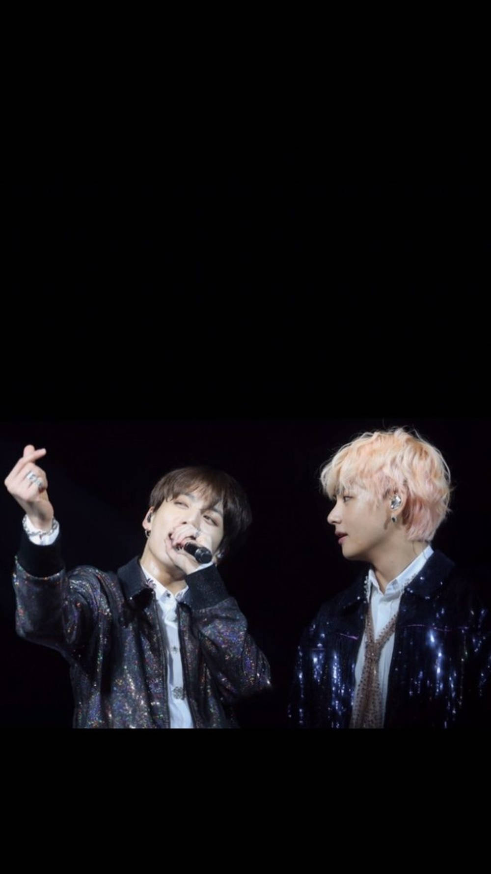 BTS JK와 V의 Love Yourself 투어 공연 배경화면