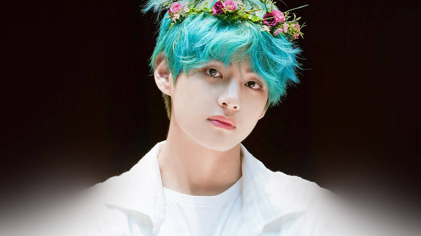 BTS V 꽃 왕관 배경화면