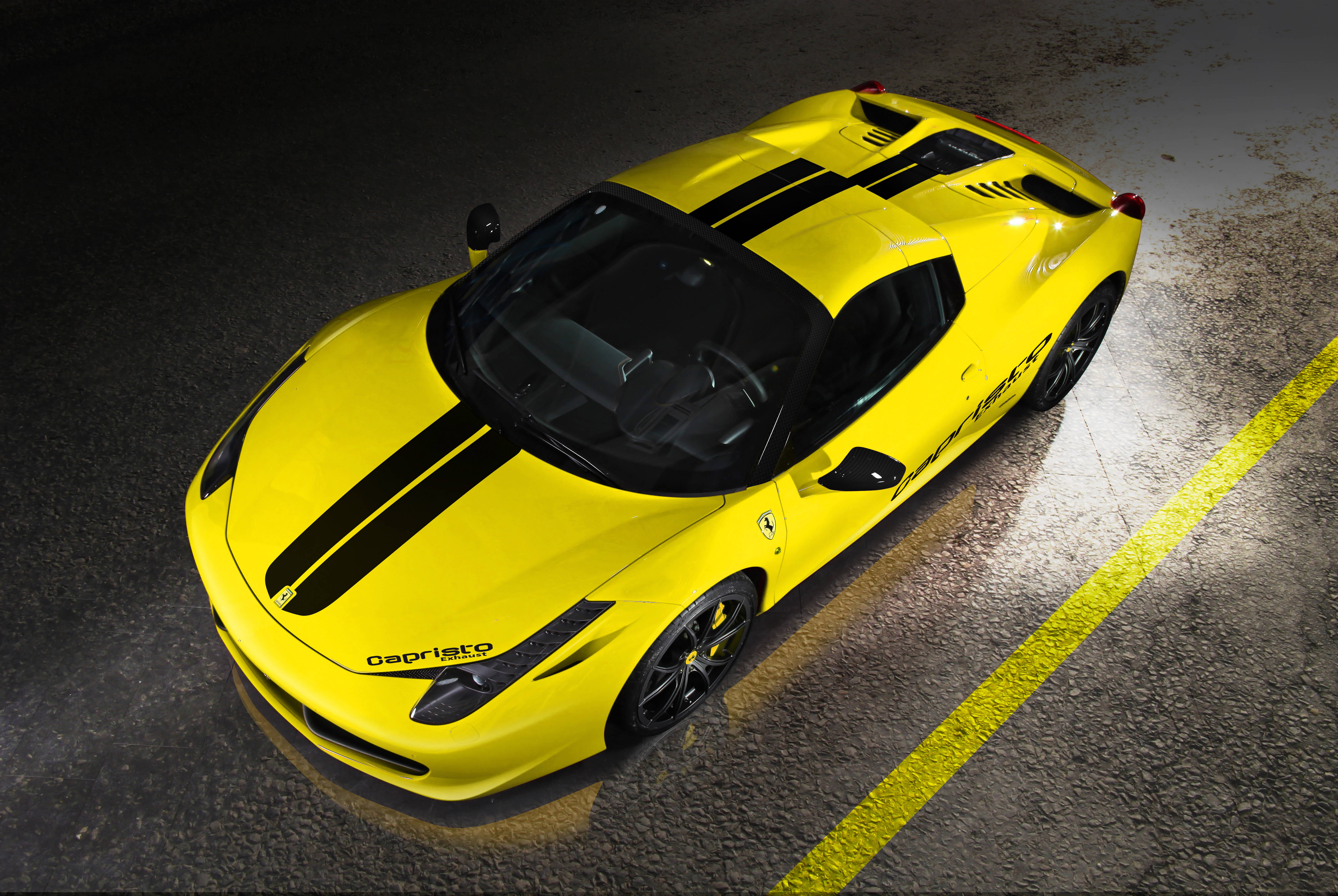 Ferrari 458 Spider는 움직이는 예술과 힘입니다 배경화면