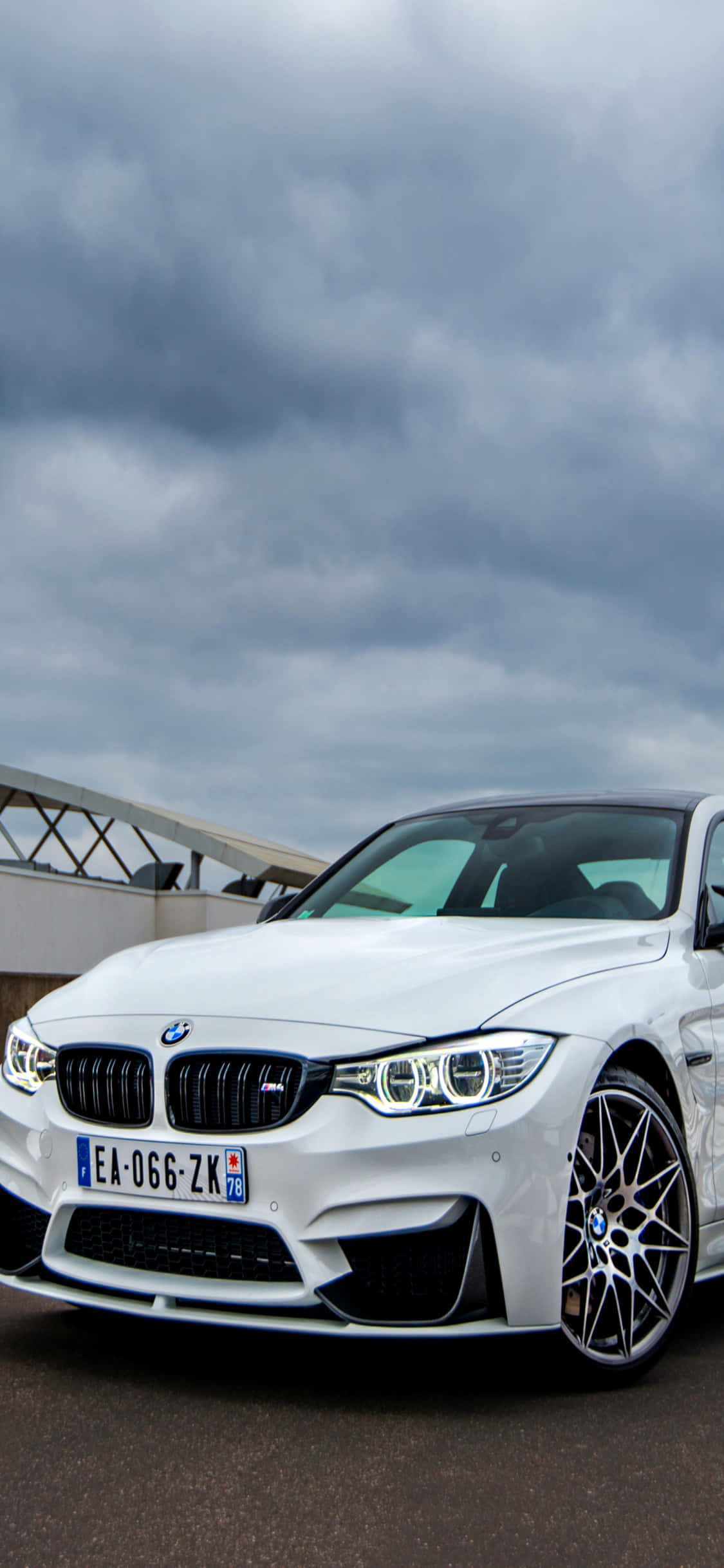 새로운 iPhone X와 BMW의 강력한 힘을 누리세요 배경화면