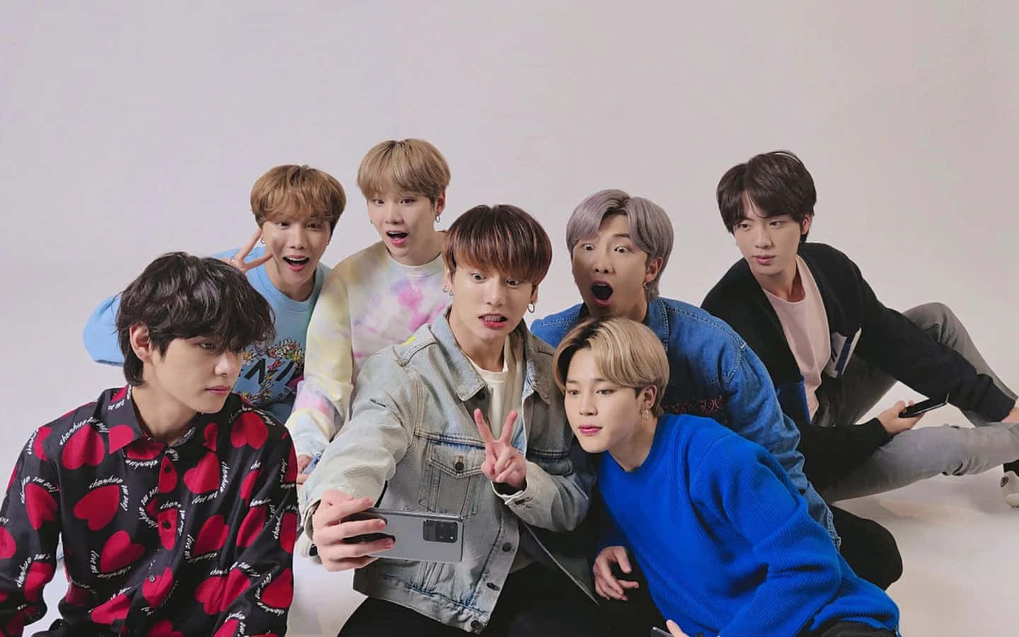 Kpop BTS 셀카 사진 배경화면