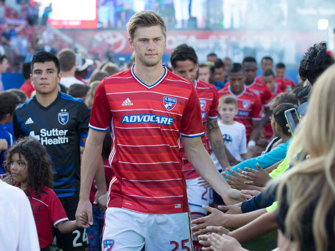 MLS FC 댈러스 No. 25 워커 지머맨 배경화면