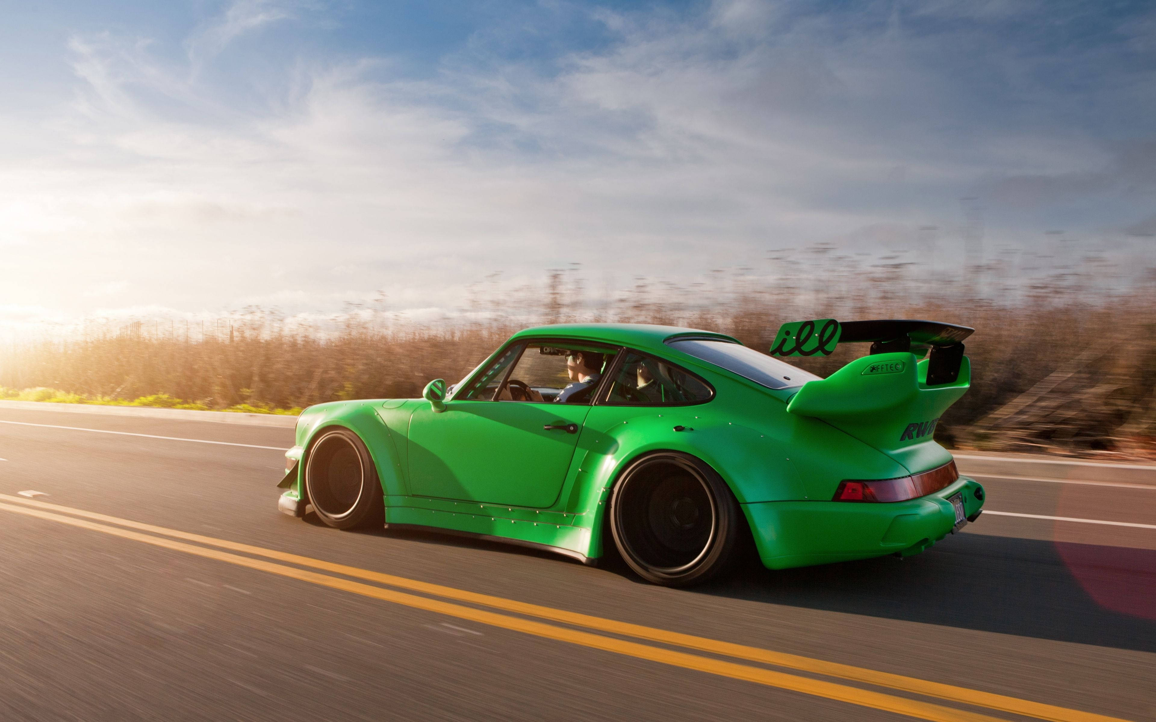 RWB 포르쉐 911 4K 배경화면