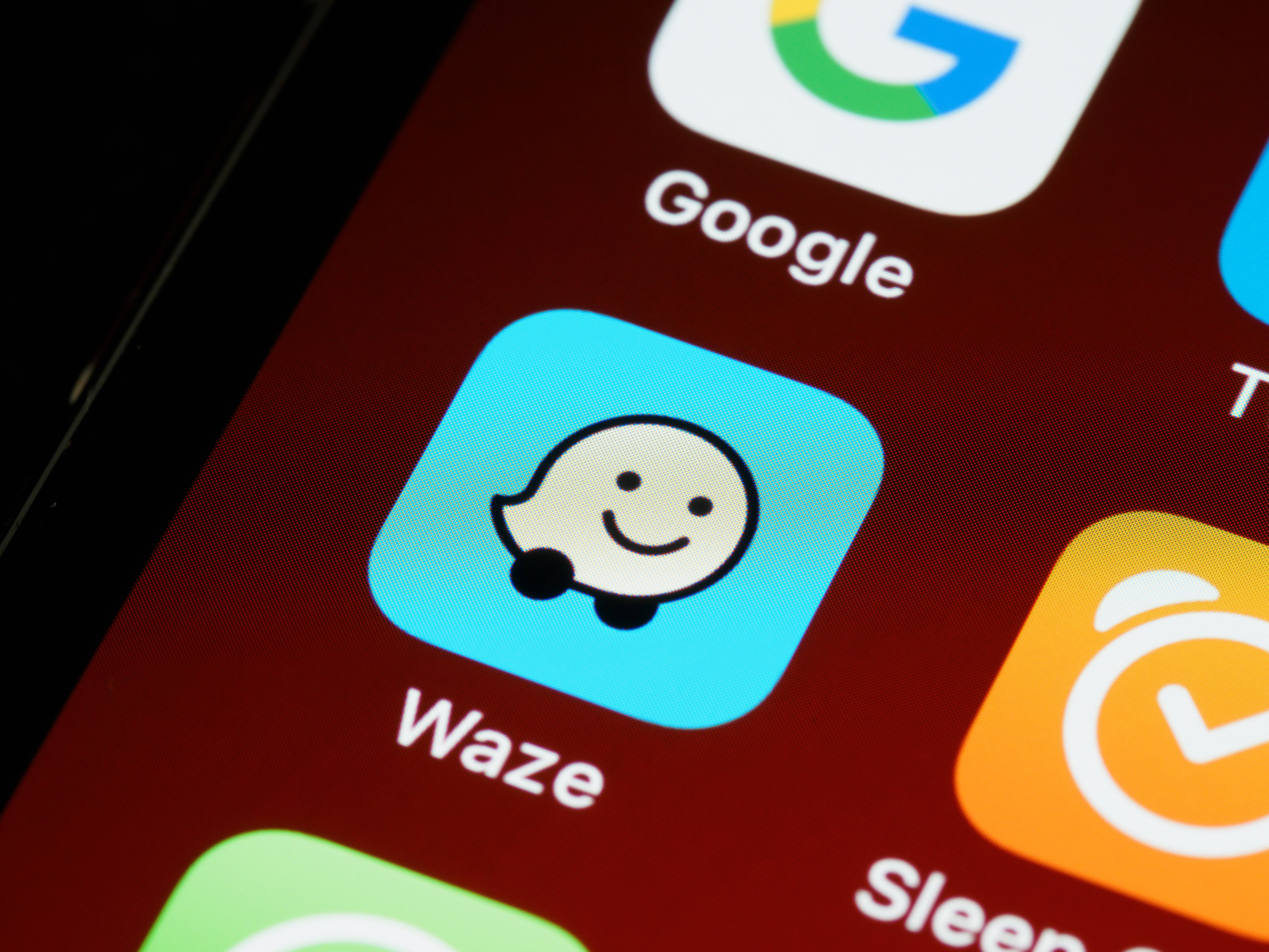 Waze 앱 iOS 13 배경화면