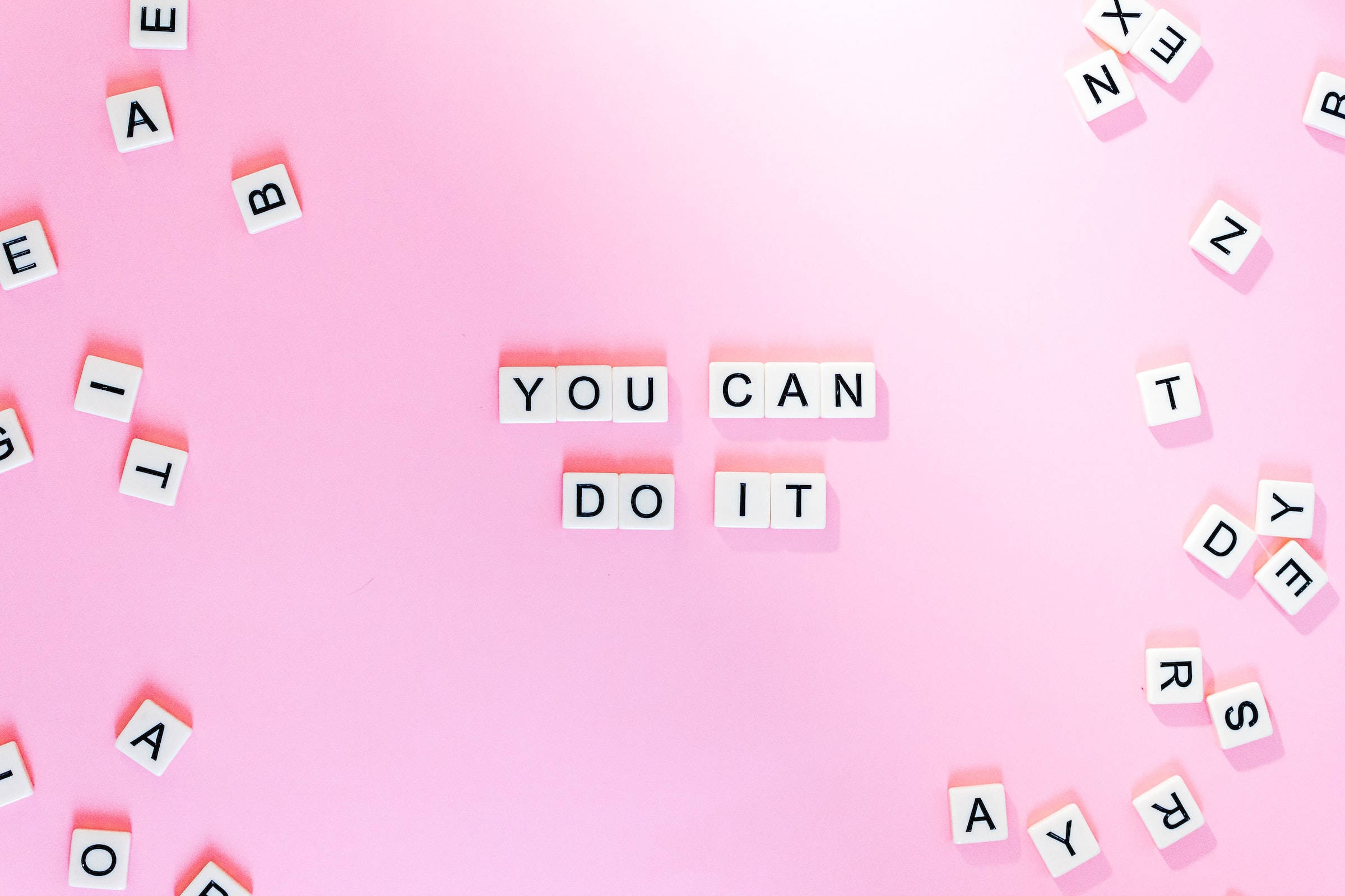귀여운 핑크 감성 You Can Do It 문구 배경화면