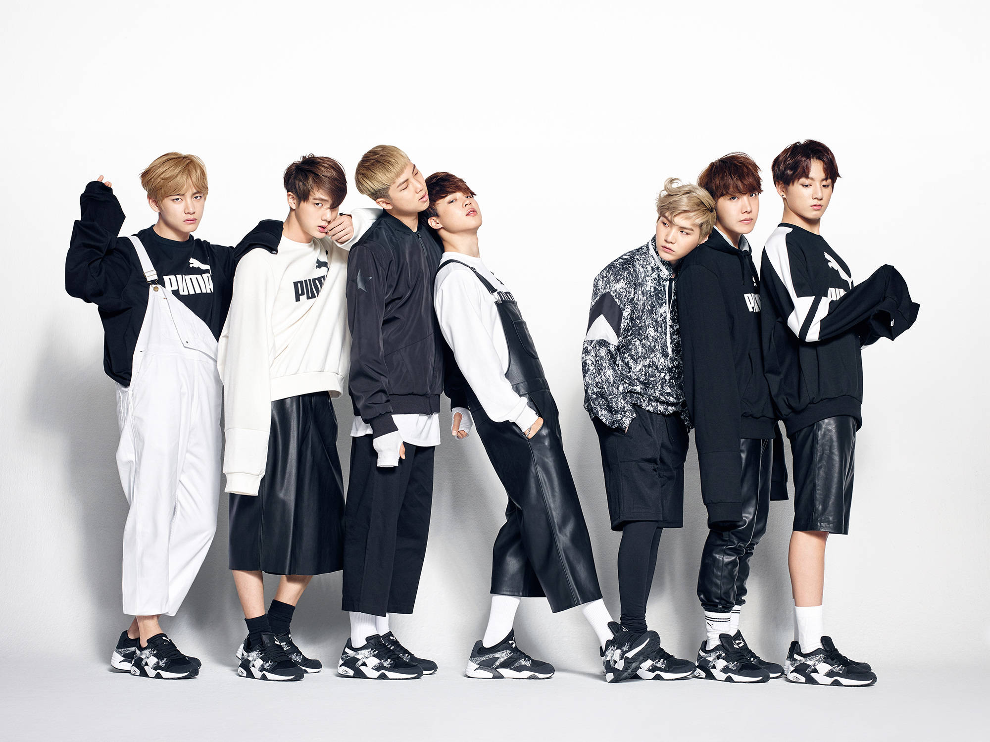 감성적인 방탄소년단 푸마 화보 배경화면