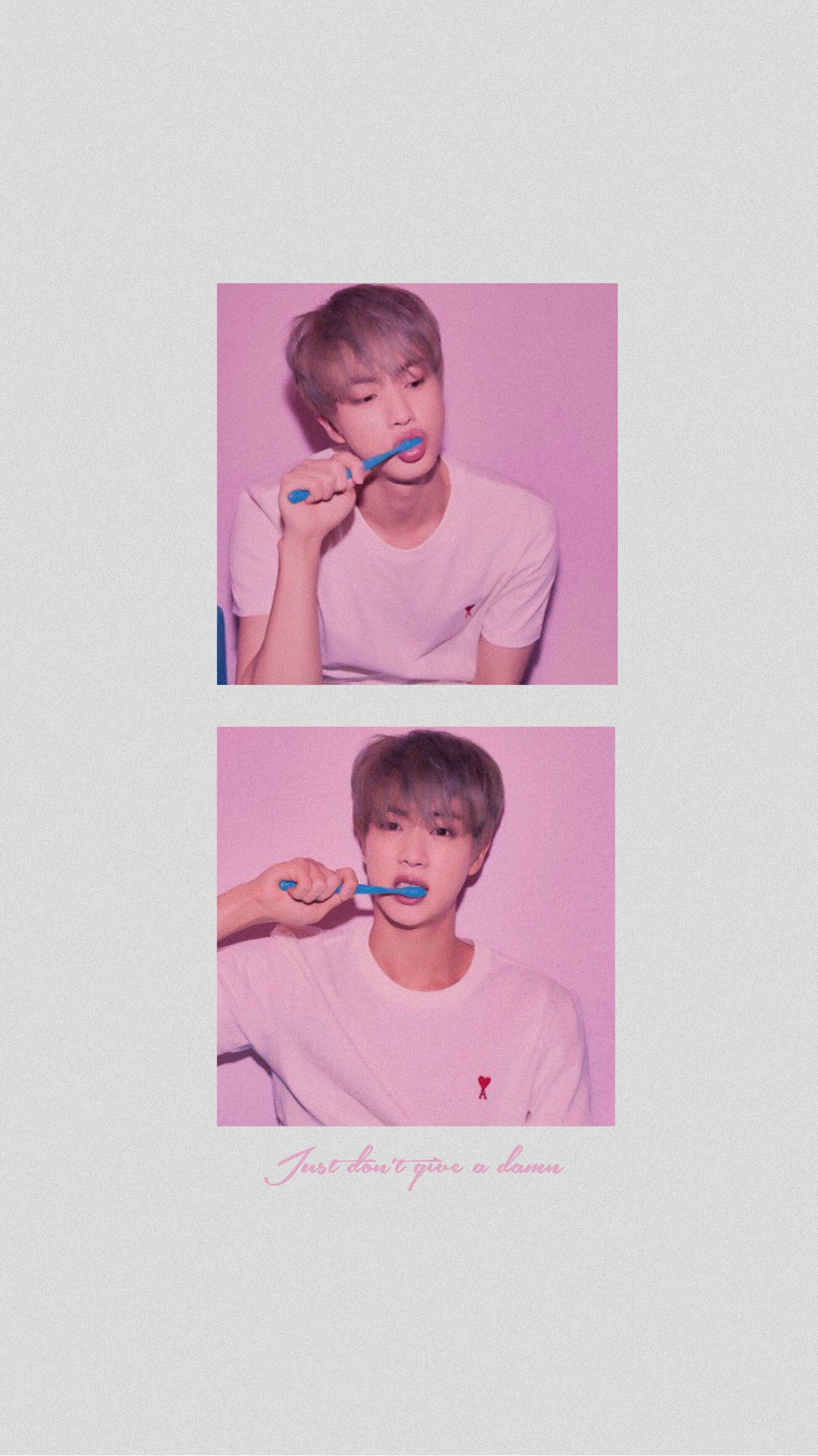 귀여운 방탄소년단 진 양치질 배경화면