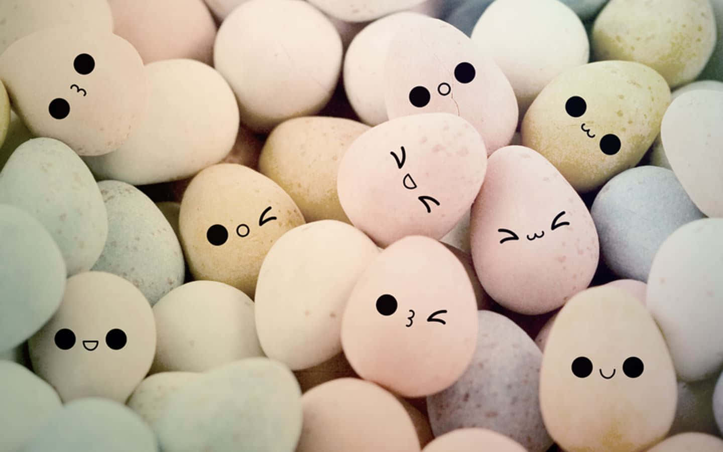 귀여운 얼굴을 한 카와이 달걀 배경화면