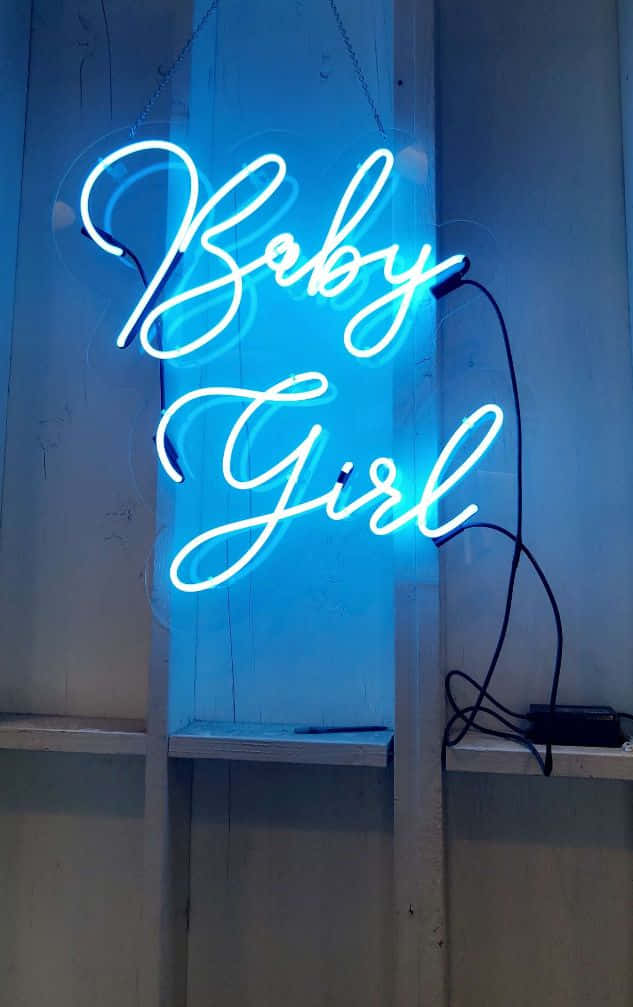 밝고 선명한 네온 블루가 밤하늘을 비췄습니다. 배경화면