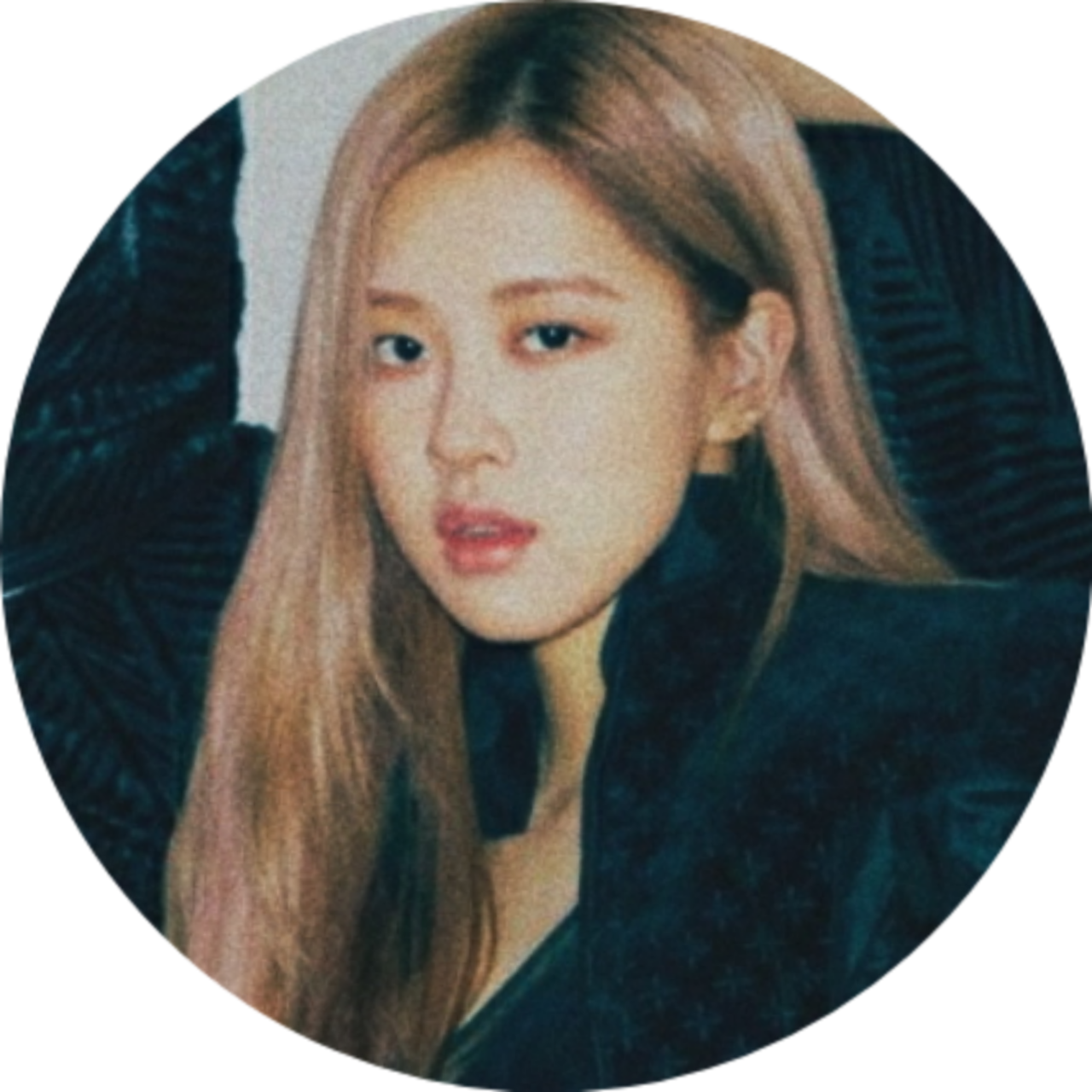블랙핑크 멤버 글래머러스 룩 배경화면