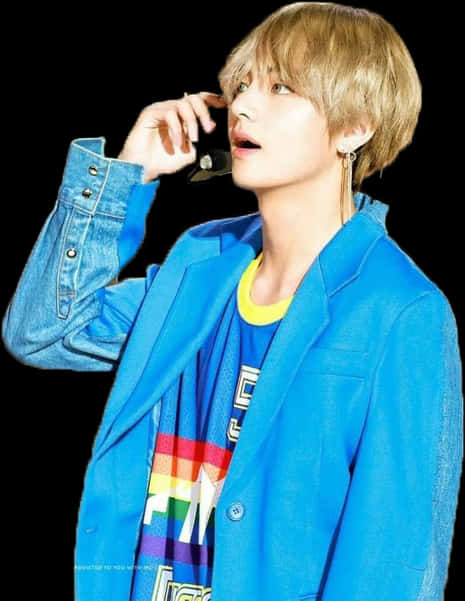 스타일리시한 블루 재킷의 태형 배경화면