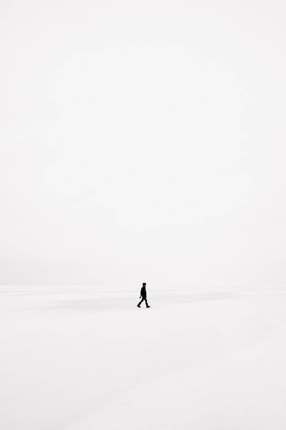 시원한 아이폰 화이트 워크 배경화면