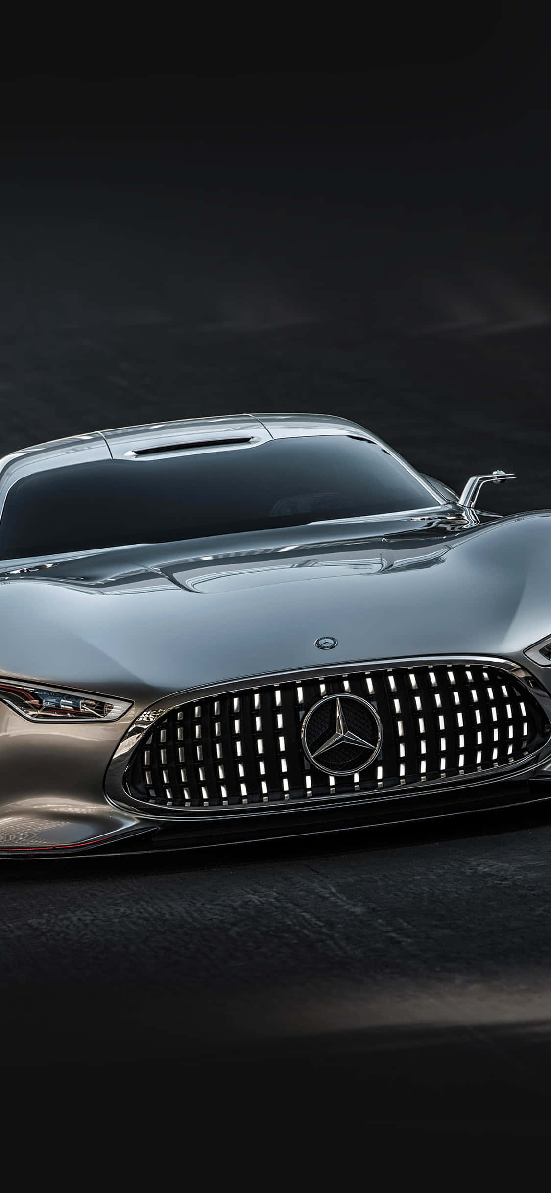 은색 iPhone Xs Mercedes Amg 배경 반사 배경화면