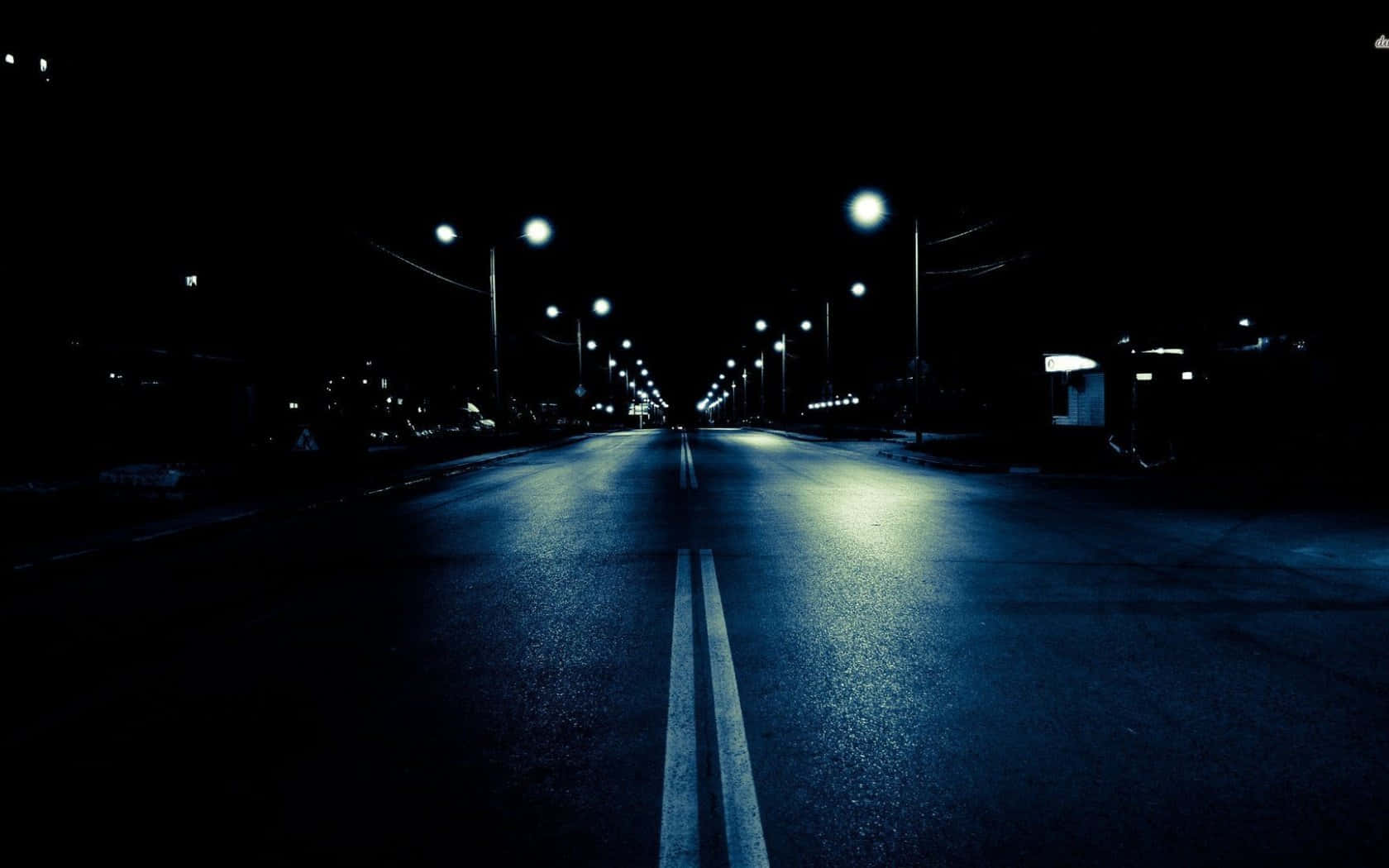 아름다운 어둠의 도시 스카이라인. 배경화면