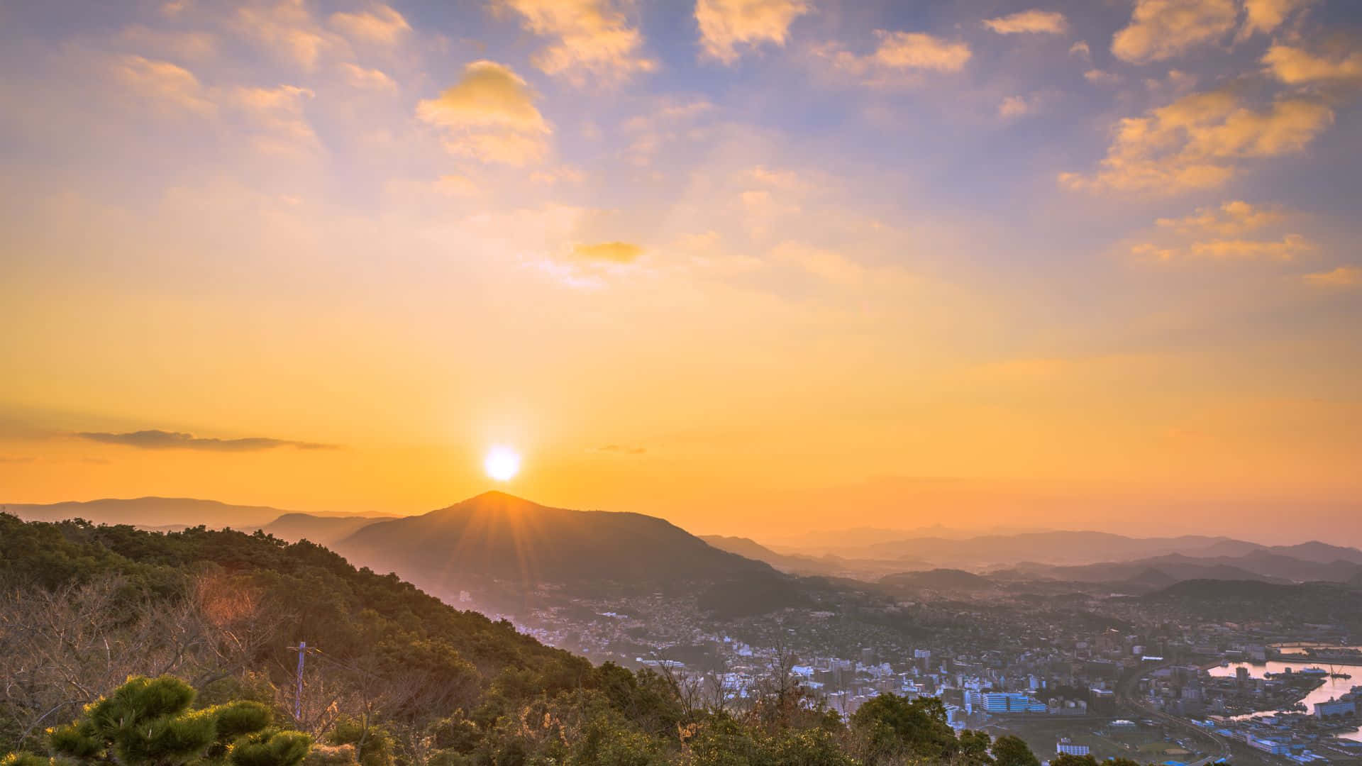 아름다운 일출과 멋진 색감 배경화면