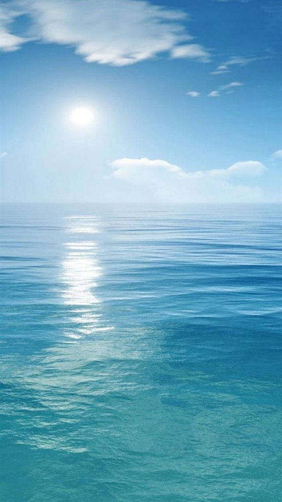 아이폰 기본 배경화면 푸른 바다 위 태양 배경화면