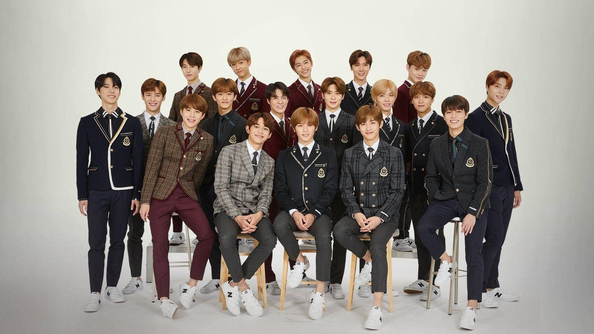 엔시티 컴퓨터 교복 배경화면