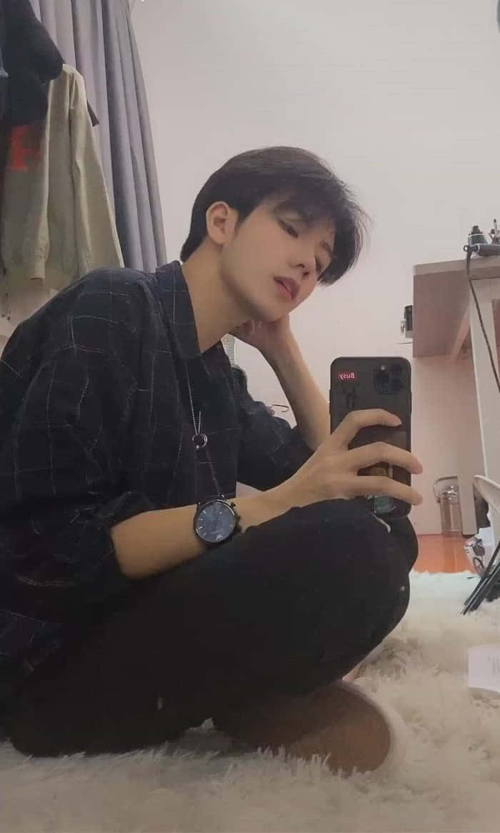 인생을 생각하는 감성 소년 배경화면