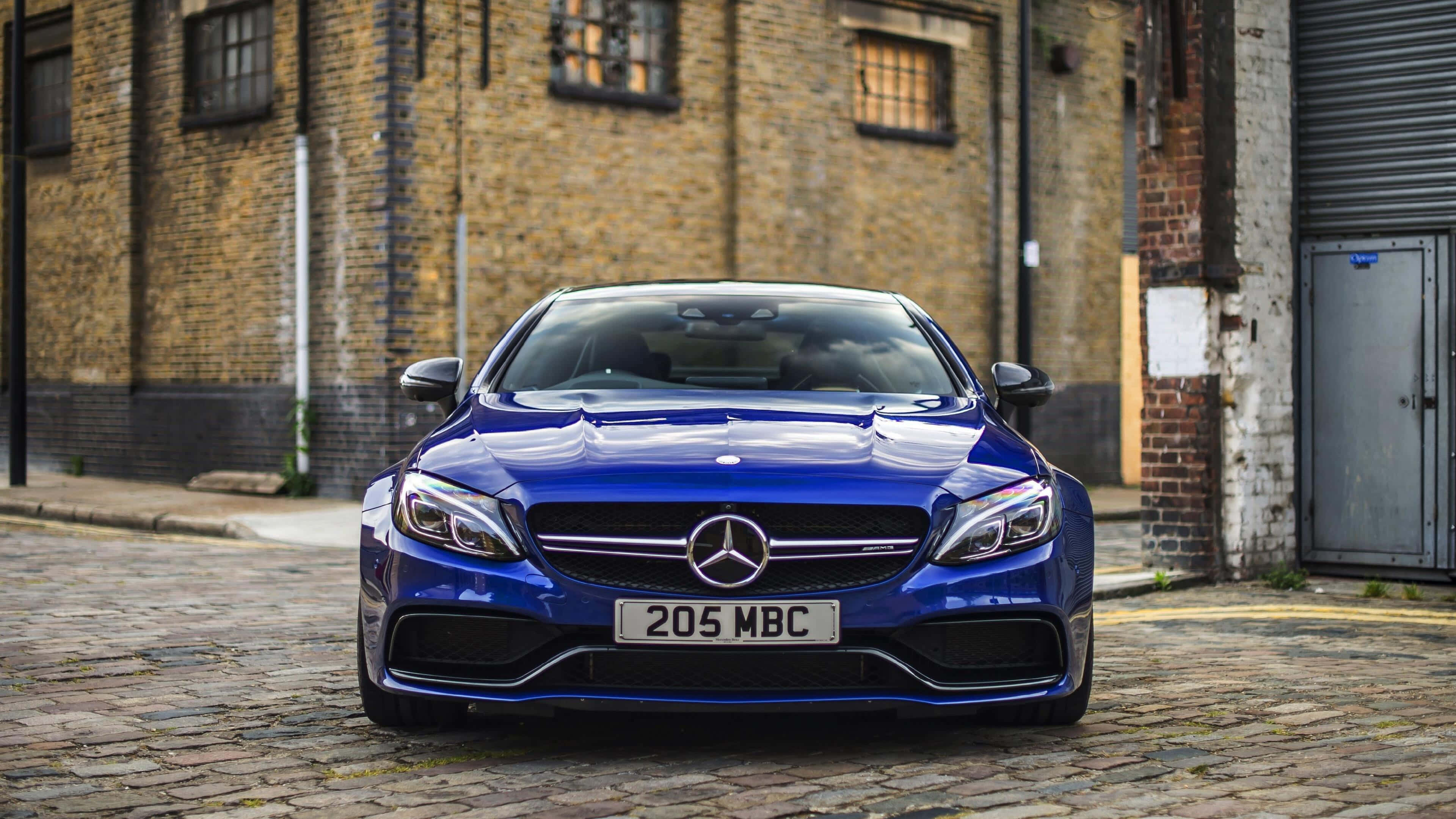 파란색 C63 AMG 메르세데스 벤츠 4K 배경화면