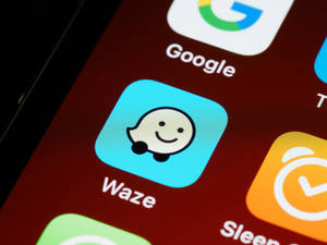Waze 앱 iOS 13 — 아이폰 14 배경화면