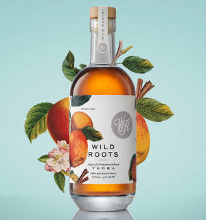Wild Roots 보드카 병 — Honor Magic V 배경화면