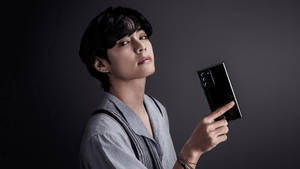 방탄소년단 뷔 폰 모델링 감성 — 방탄소년단 감성 배경화면