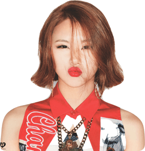 빨간 입술로 인상 찌푸린 케이팝 스타