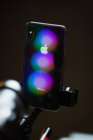 아이폰 xs max 반사 배경화면