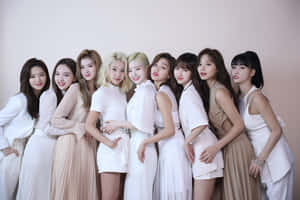 트와이스, 화려한 무대에서 빛나다 — 트와이스 배경화면